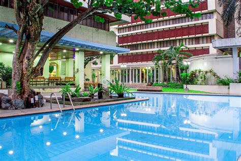 aim conference hotel makati|AIM Conference Center Manila 𝗕𝗢𝗢𝗞 Makati Hotel 𝘄𝗶𝘁𝗵 𝗙𝗥𝗘𝗘 𝗖𝗮𝗻𝗰𝗲𝗹𝗹𝗮𝘁𝗶𝗼𝗻.